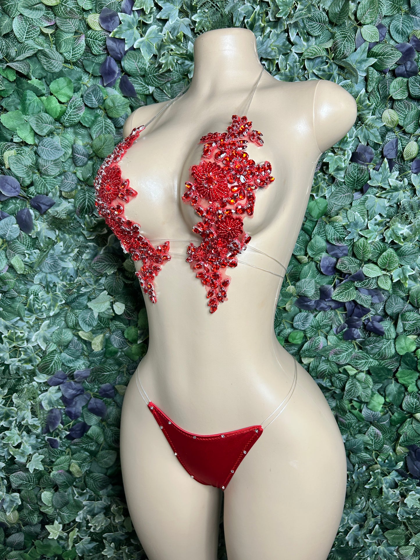 Red Eve set