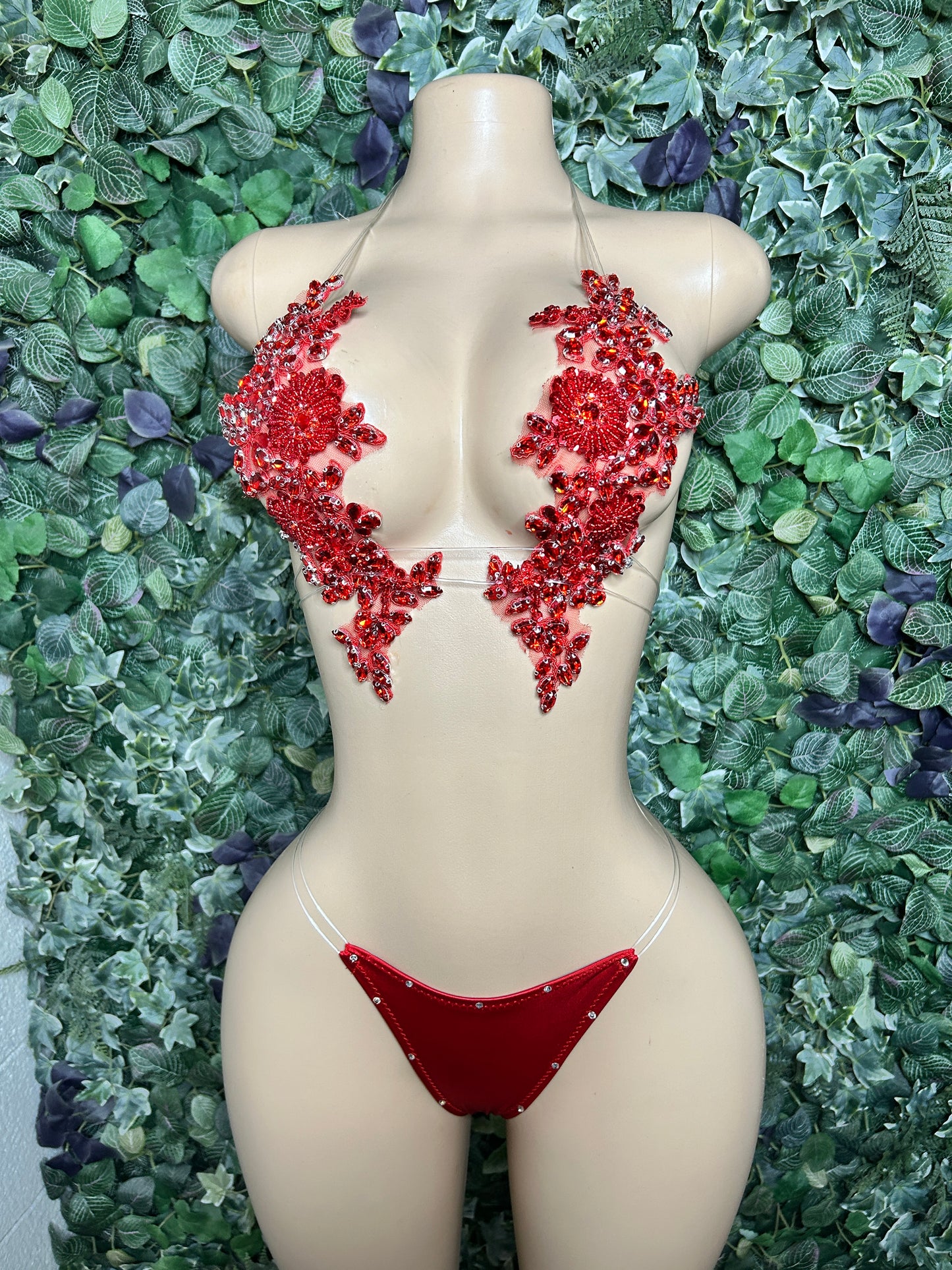 Red Eve set