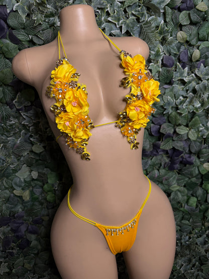 Yellow Valentine set
