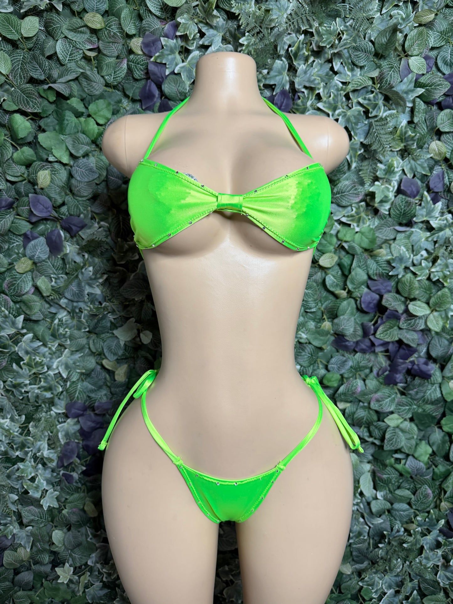 Bowed set