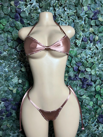 Bowed set